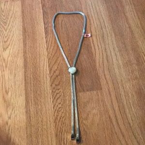 Justable necklace really pretty new